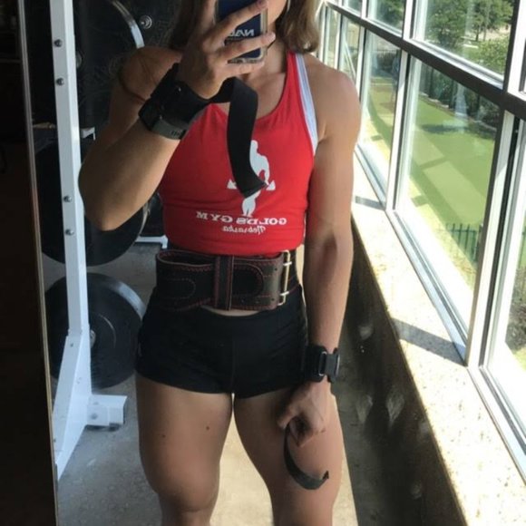 Red tank top - Picture 1 of 4